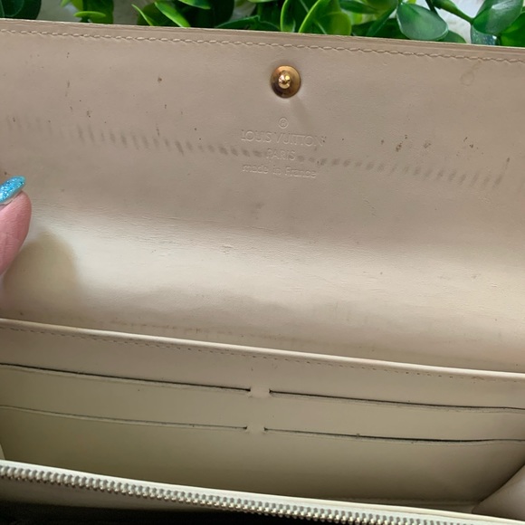 Louis Vuitton Monogram Vernis Portefeuille Sarah M91466 Long Wallet Unisex - Picture 7 of 13